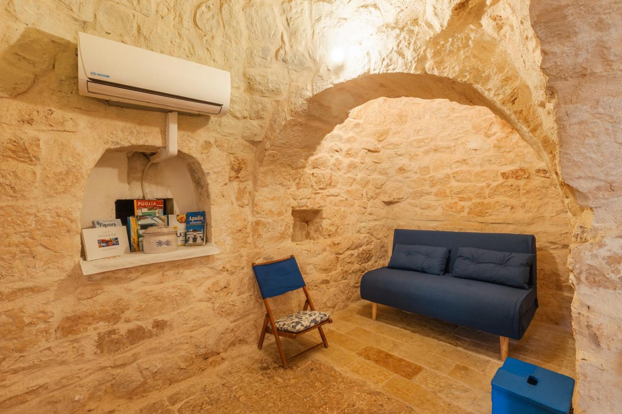 Trullo Tarantini Con Piscina Privata Apartman Latiano Kültér fotó