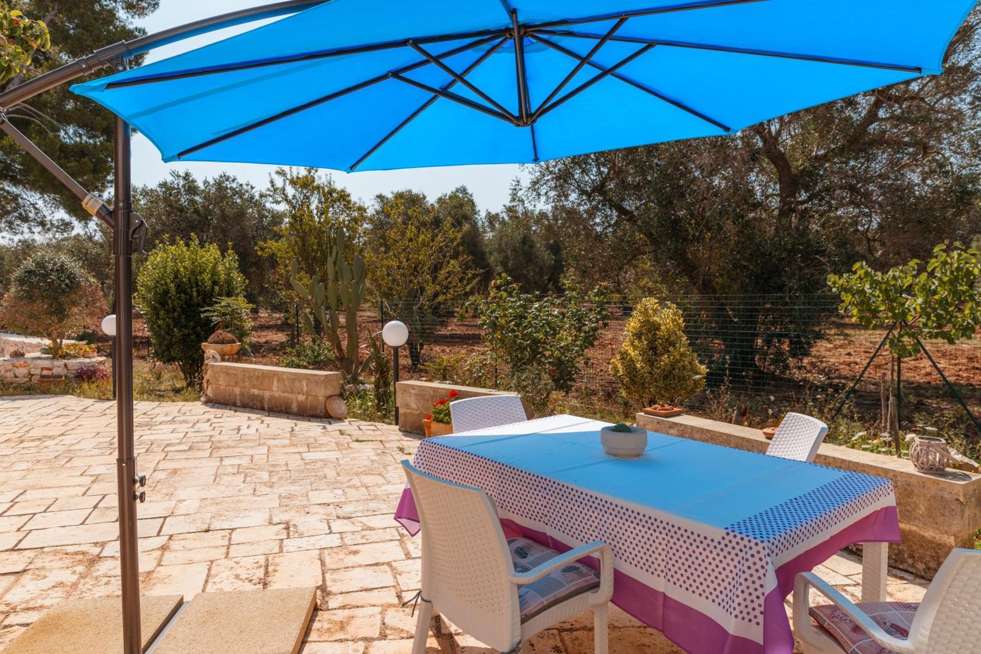 Trullo Tarantini Con Piscina Privata Apartman Latiano Kültér fotó